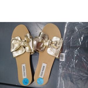 Steve Madden Gold Metallic Bow Sandals